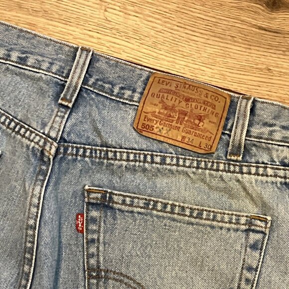 Men's VTG Levis 505 Regular Fit Denim Jeans 34x30 Blue Y2K  Distressed Bleached - Picture 7 of 11